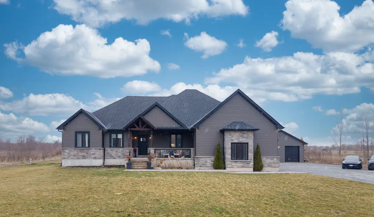 856 Lorraine RD, Port Colborne, ON L3K 5V5