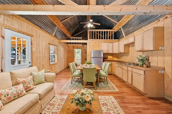 134 Maple Avenue, Streetman, TX 75859