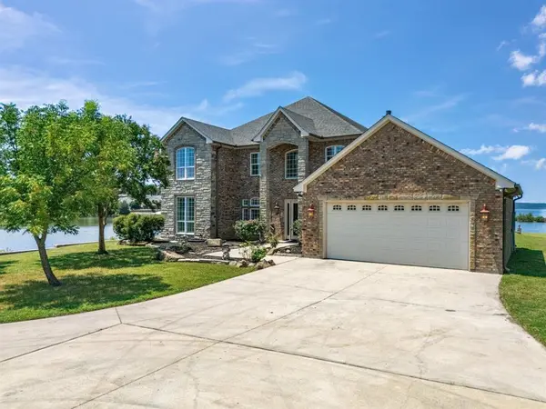 107 Marina Del Ray, Bridgeport, TX 76426