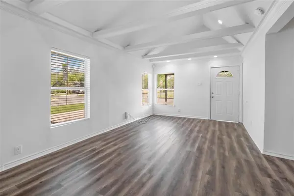 324 N Andrews Avenue, Sherman, TX 75090