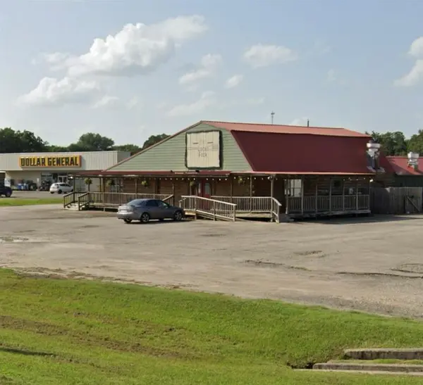 899 E Lennon Drive, Emory, TX 75440