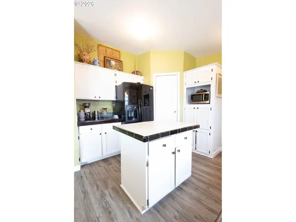 2225 TERRA LEA CT, La Grande, OR 97850