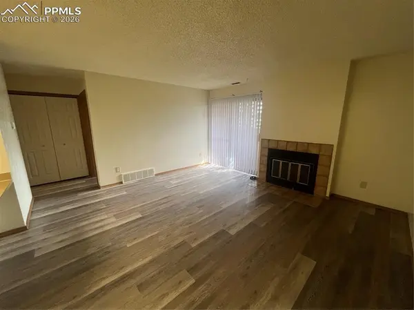 1206 Firefly CIR, Colorado Springs, CO 80916