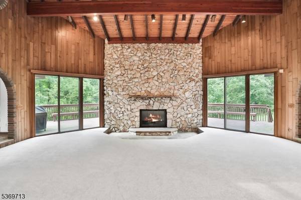 15 Long Hill Rd, Harding Twp., NJ 07920