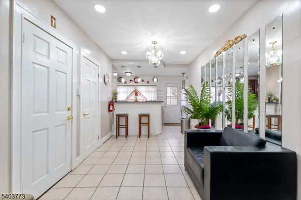 122 S Lincoln Ave, Middlesex Boro, NJ 08846