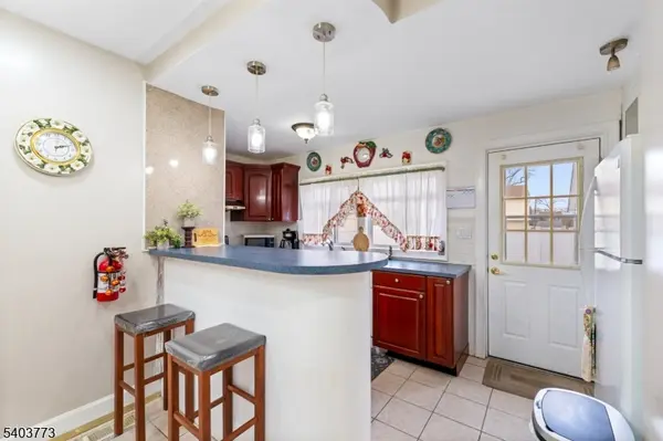 122 S Lincoln Ave, Middlesex Boro, NJ 08846