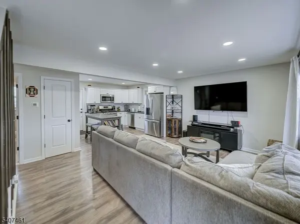 1140 Saint John St, Manville Boro, NJ 08835