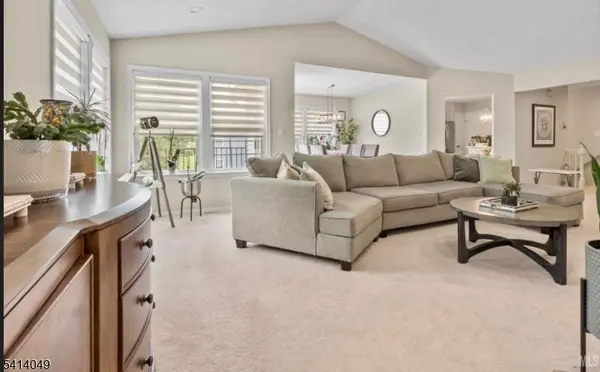 20C Dorchester Dr, Monroe Twp., NJ 08831