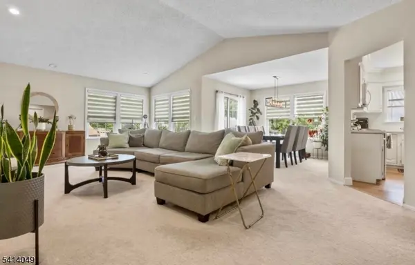 20C Dorchester Dr, Monroe Twp., NJ 08831