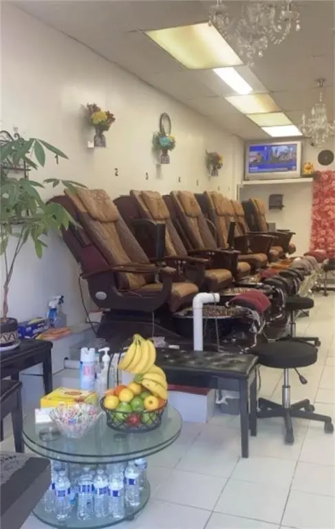 1688 Flatbush AVE, Brooklyn, NY 11210