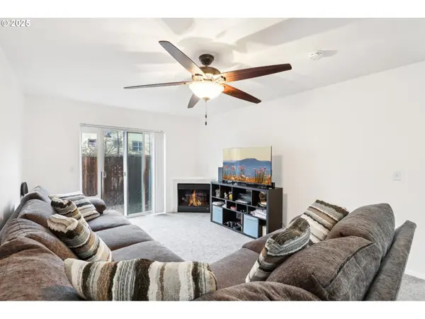 19153 SE YAMHILL ST #21, Portland, OR 97233