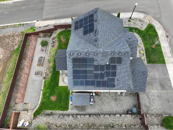 2300 E 6TH ST, La Center, WA 98629