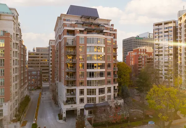 55 Delisle AVE #401, Toronto C02, ON M4V 3C2