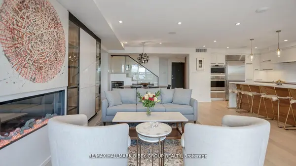 99 Harbour SQ #613, Toronto C01, ON M5J 2H2