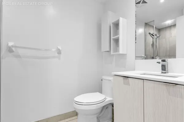 99 Broadway AVE #1210, Toronto C10, ON M4P 0E3