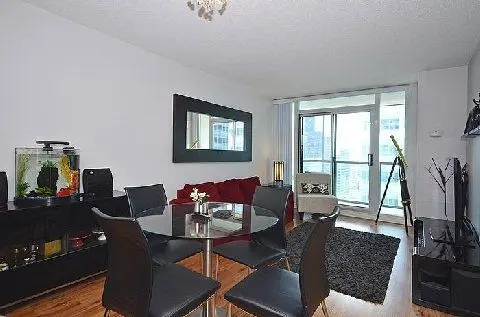 30 Grand Trunk CRES #3605, Toronto C01, ON M5J 3A4