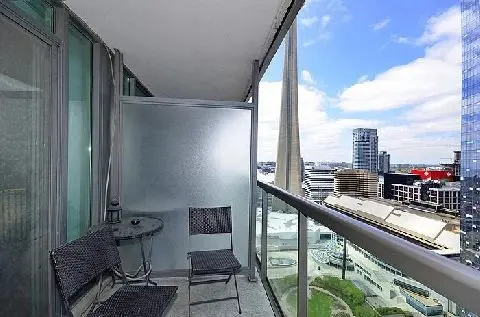 30 Grand Trunk CRES #3605, Toronto C01, ON M5J 3A4