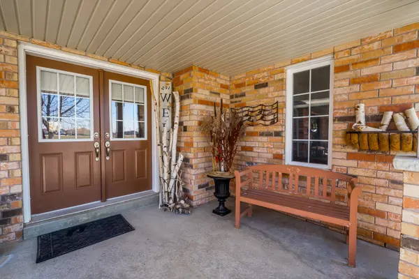 629 Autumnwood TRL, Oshawa, ON L1K 3A9