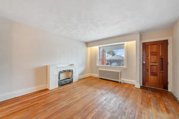 15 Marlow AVE, Toronto E03, ON M4J 3T8