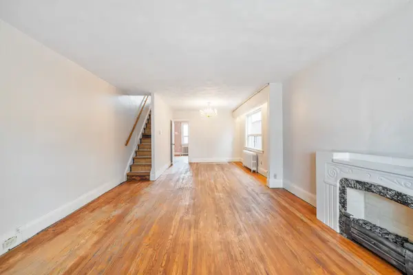 15 Marlow AVE, Toronto E03, ON M4J 3T8