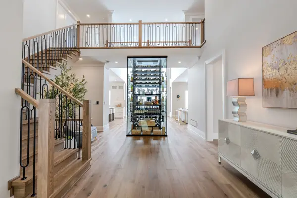 41 Elizabeth DR, King, ON L0G 1N0