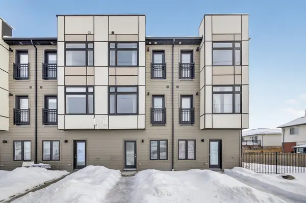 540 Essa RD #2, Barrie, ON L9J 0H2