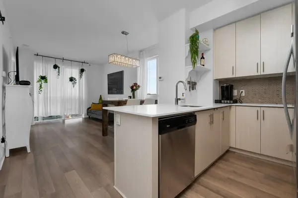 111 Worsley ST ##503, Barrie, ON L4M 0J5