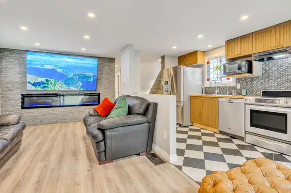 24 Argyle RD, Barrie, ON L4N 6P7