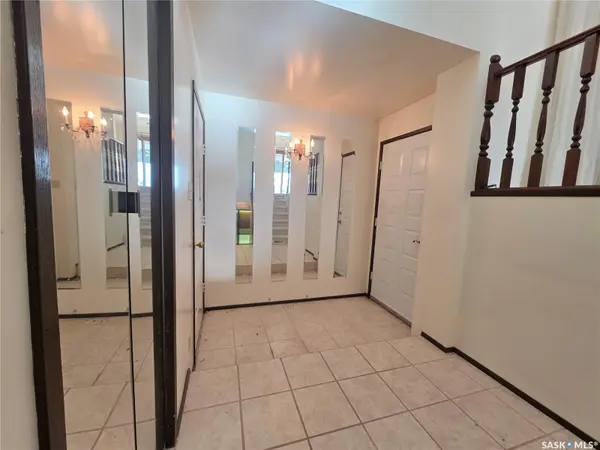 624 7th AVENUE NE, Swift Current, SK S9H 2N9