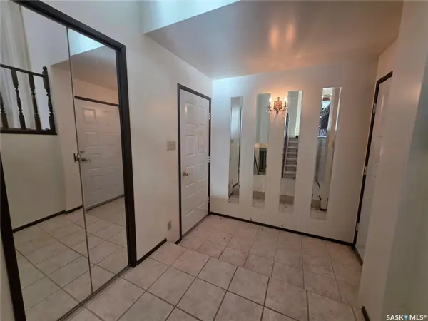 624 7th AVENUE NE, Swift Current, SK S9H 2N9