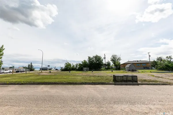 33 & 43 Atlantic AVENUE, Kerrobert, SK S0L 1R0