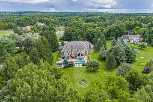 2319 Kilbride ST, Burlington, ON L7P 0H7