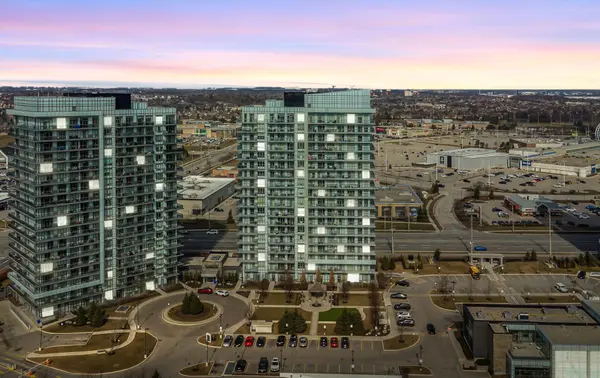 4655 Glen Erin DR #1207, Mississauga, ON L5M 0Z1