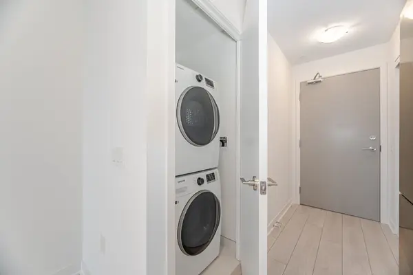 260 Malta AVE #909, Brampton, ON L6Y 0B5