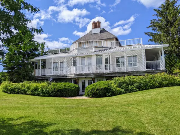 807035 25th Side RD, Grey Highlands, ON N0C 1G0