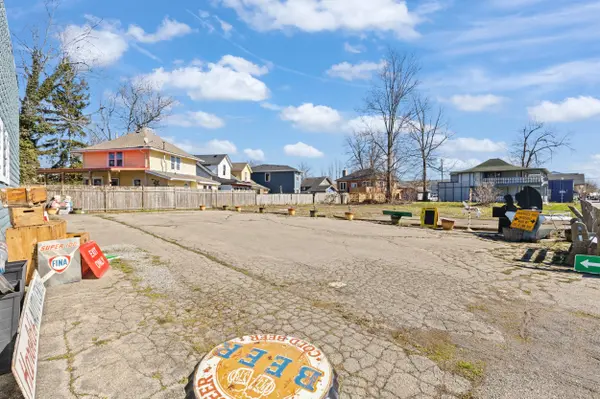 34 Queens CIR, Fort Erie, ON L0S 1B0