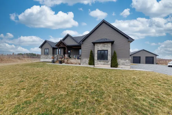 856 Lorraine RD, Port Colborne, ON L3K 5V5