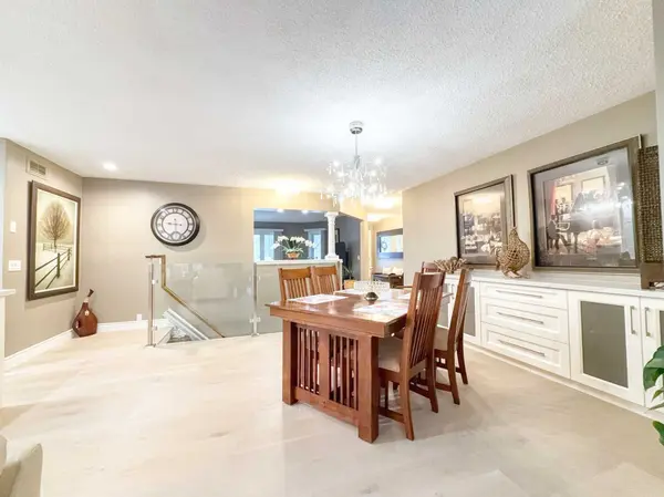 162 Pine Ridge RD, Centre Wellington, ON N0B 1J0