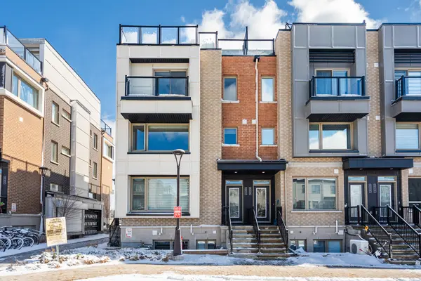 571 Ozawa Private, Manor Park - Cardinal Glen And Area, ON K1K 4Z9