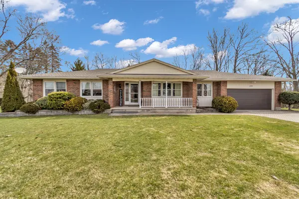 370 STATION ST, North Middlesex, ON N0M 2K0