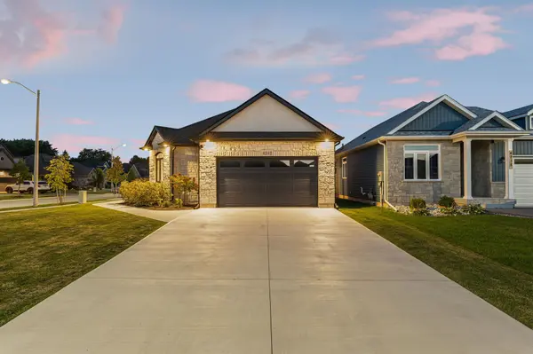 4242 Village Creek DR, Fort Erie, ON L0S 1S0