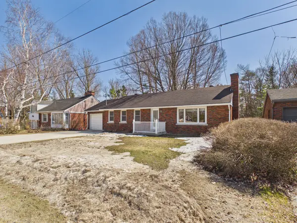 40 Johnstone BLVD, Brockton, ON N0G 2V0