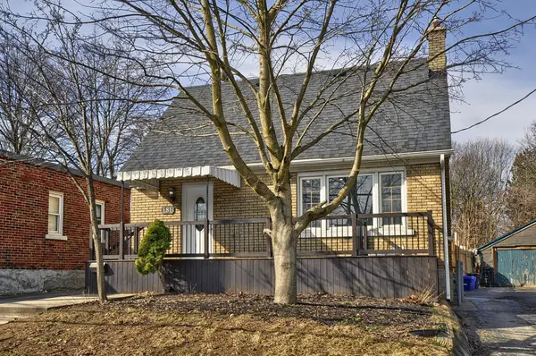 181 Highland RD E, Kitchener, ON N2M 3W1