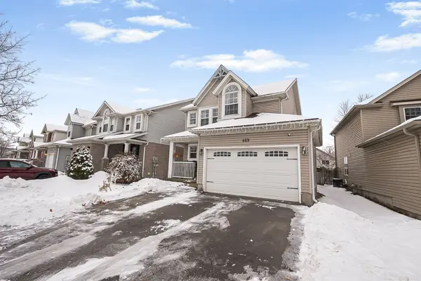 469 Old Newbury LN, Cambridge, ON N3H 5P5