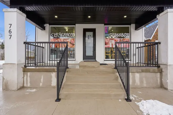 767 Quebec ST, London East, ON N5Y 1X3