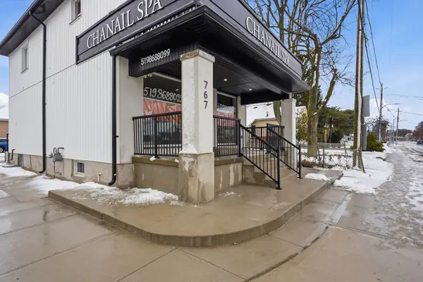 767 Quebec ST, London East, ON N5Y 1X3