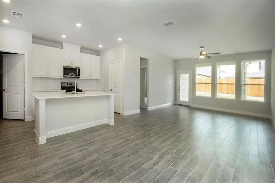 820 Portina Drive, Anna, TX 75409