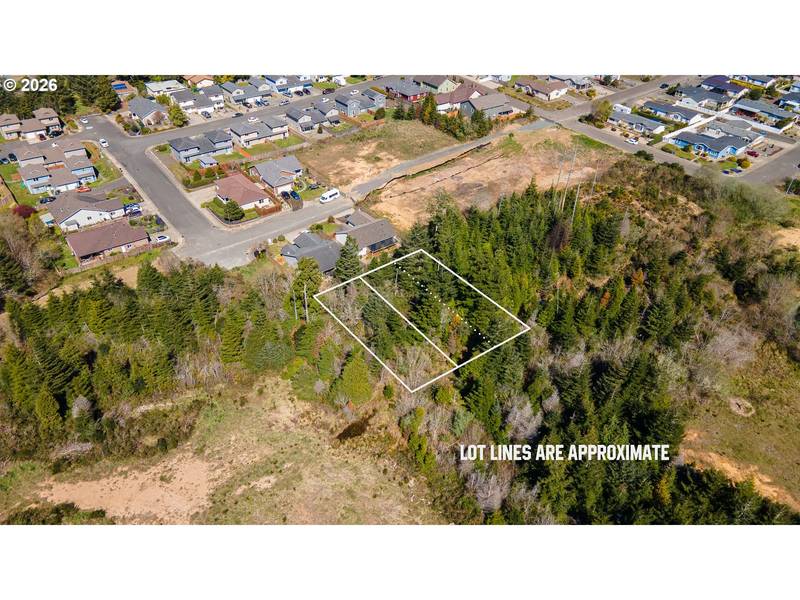 Lot 2024702, Coos Bay, OR 97420