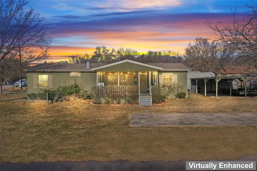 89 Park Lane, Gainesville, TX 76240