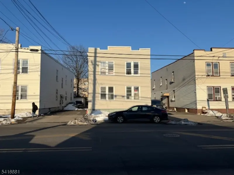 357-359 Getty Ave, Paterson City, NJ 07503